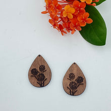 Load image into Gallery viewer, Timber Earring Blanks - Teardrop Protea